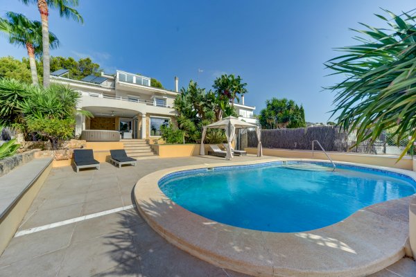1. Sea view villa for sale in Cas Catala 